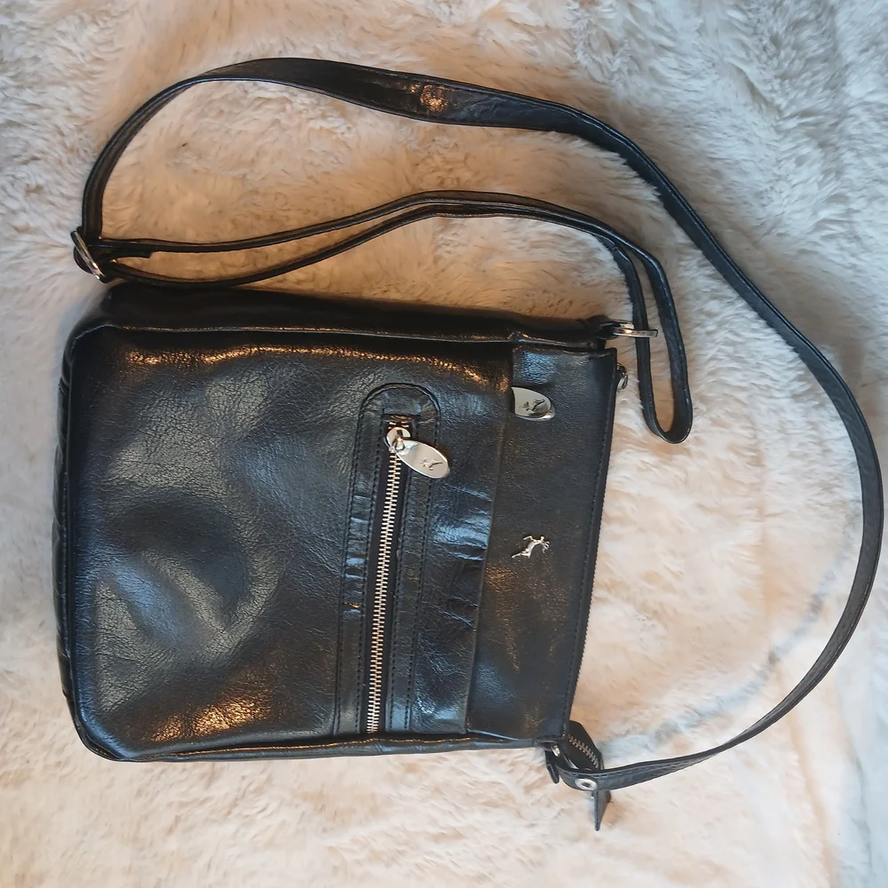 Ashwood Genuine Leather Crossbody Bag - Picture 6 of 14
